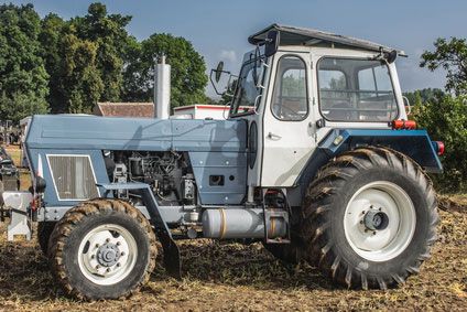 Instandsetzung von Traktoren-Motoren Oldtimer in Güstrow