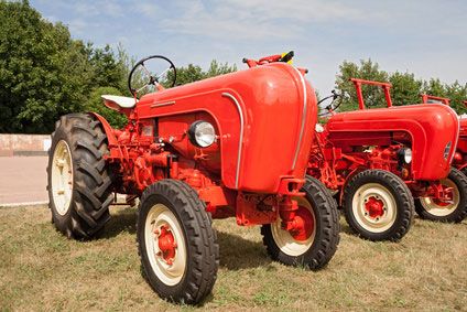 Instandsetzung von Traktoren-Motoren Oldtimer in Güstrow